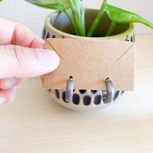 🌿 Dark Gray Huggies Earrings Circle